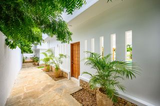 White Lotus 3 — villa for sale in Watamu